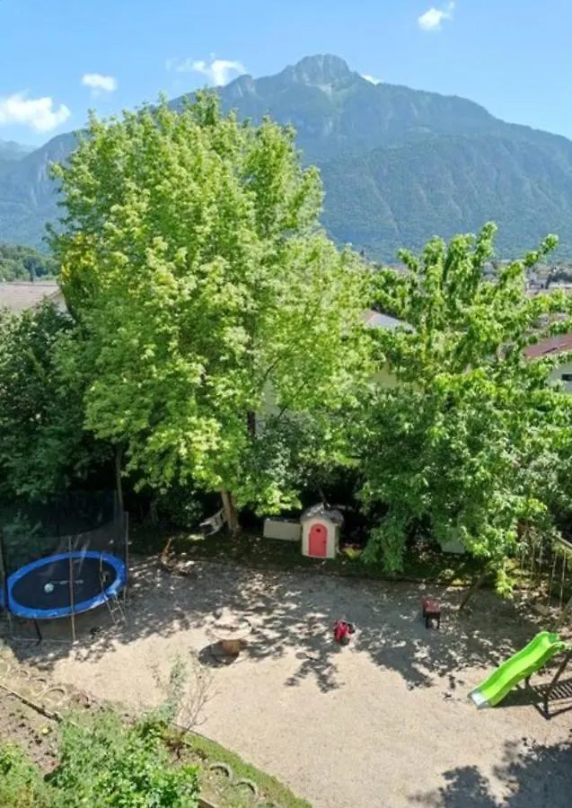 Appartement L'Annexe à Bonneville  Bonneville (Haute-Savoie)